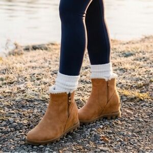 Camel Wedge Boots with Fleece | Camel Wedge Heel Boots Size 11